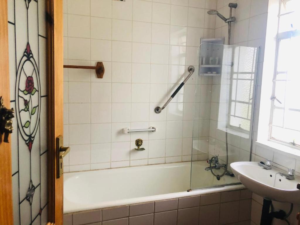 Green Lantern Inn Van Reenen Room photo
